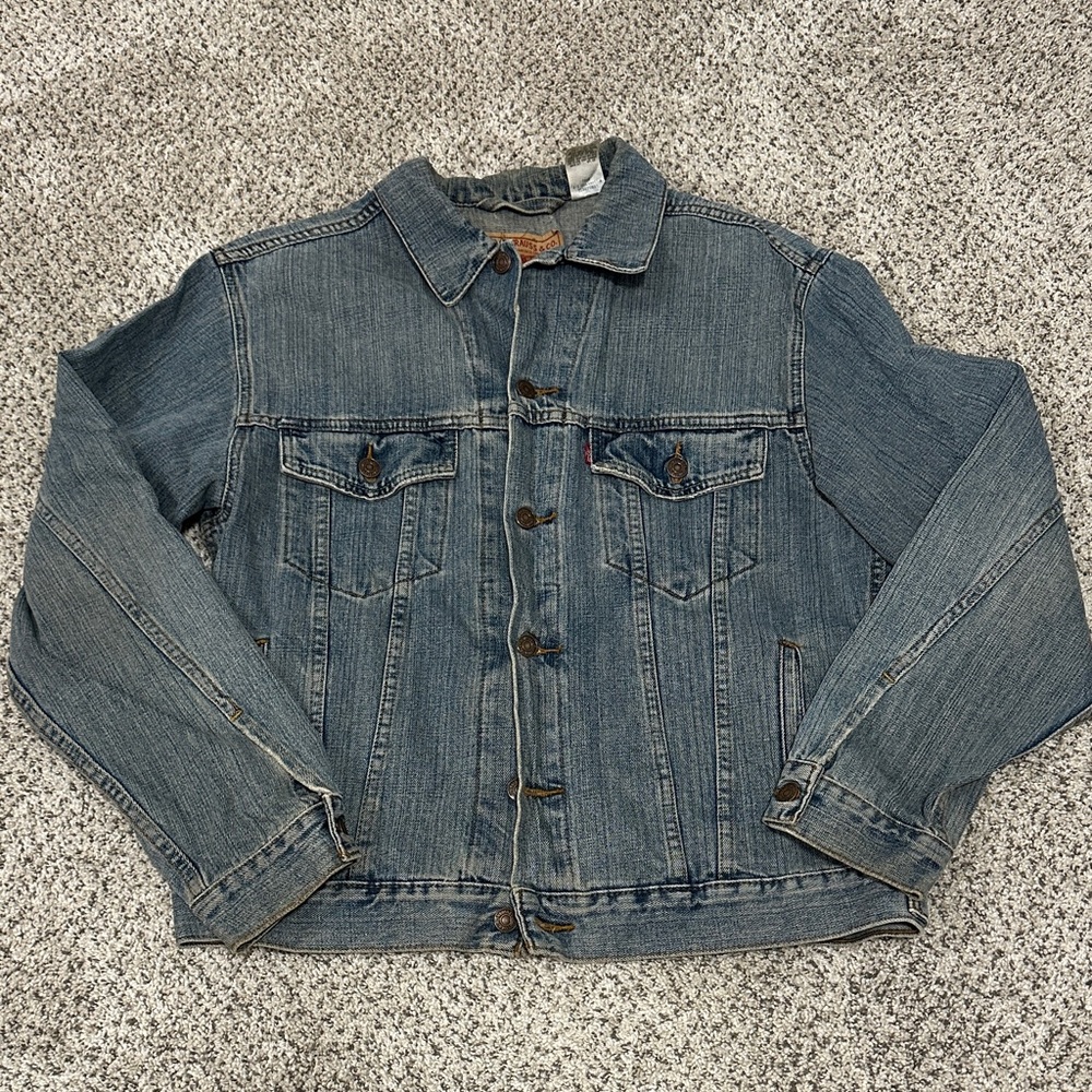 Vintage Levis Standard Trucker Blue Denim Jacket M